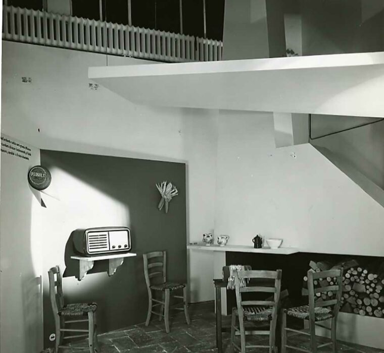 Allestimento Stand Phonola alla Mostra Radio (1950) Achille e Pier Giacomo Castiglioni